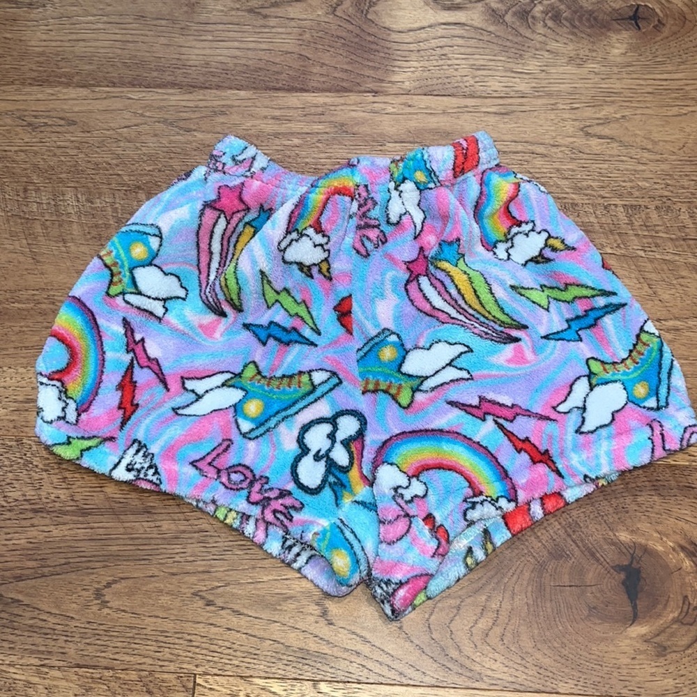 Made With Love and Kisses Girl’s Fuzzy Pajama Shorts Size 6-6X